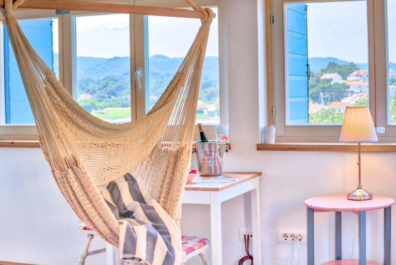 Eco Aparthotel The Dreamers'S Club Lumbarda Zewnętrze zdjęcie