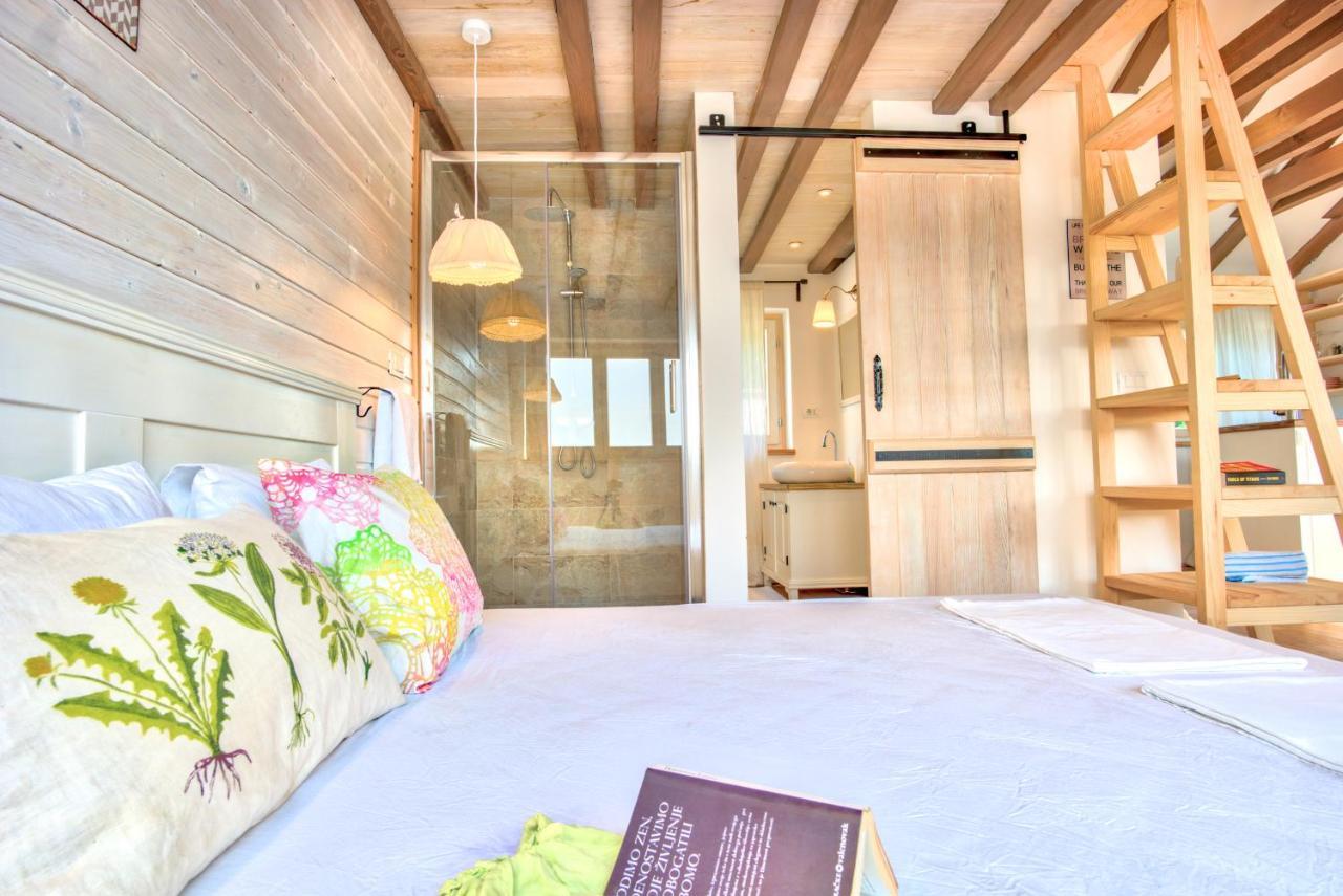 Eco Aparthotel The Dreamers'S Club Lumbarda Zewnętrze zdjęcie